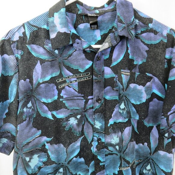 Volcom Hawaiian Shirt Youth 14 XL Black Blue Purple Floral Skate Surf SS - Picture 1 of 11